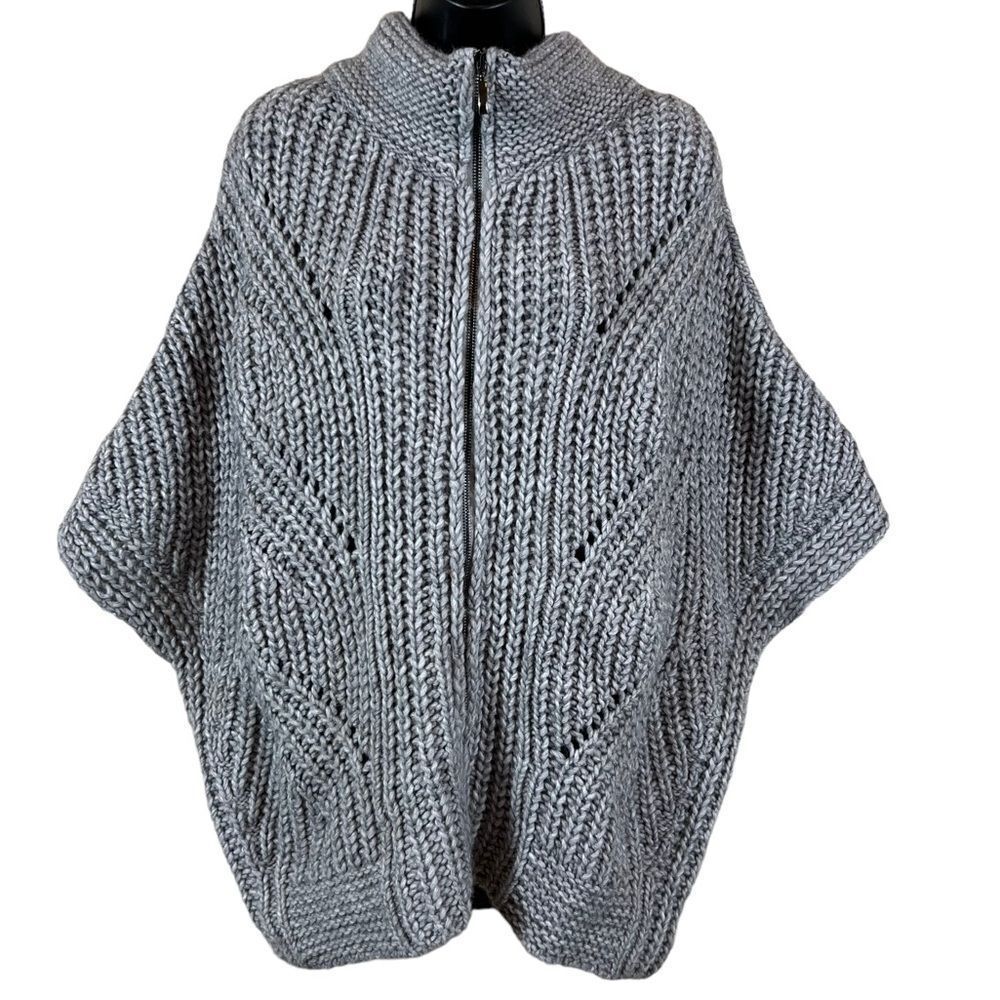 Anthropologie Elsamanda Sweater Grey Short Sleeve Full Zip Cardigan